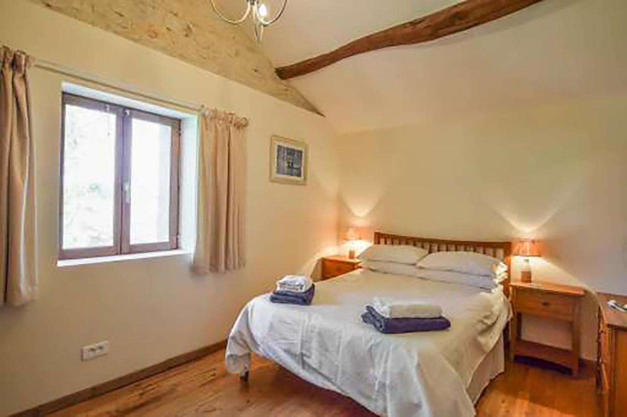 Villa La Vieille Fromagerie à Brux Extérieur photo